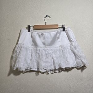 Edikted White Lace Mini Skirt